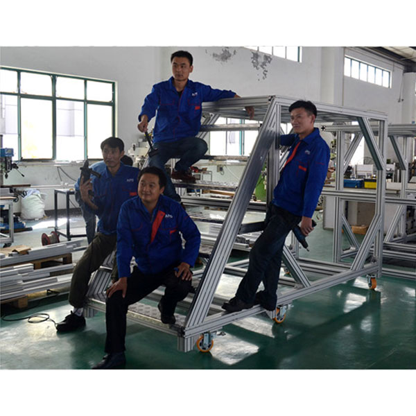 Movable Industrial Step Ladder